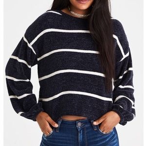 American Eagle fuzzy sweater